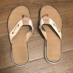 Sperry Flip Flops